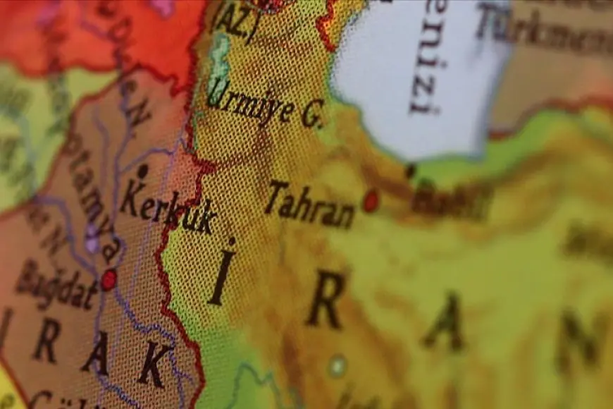 Siyasi Analistten Uyarı: İran Bayrağı Irak’ta Dalgalanabilir