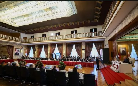 Akademîsyanan hişyarî da: ‘Aştiya ku tenê aliyek tê de bi ser bikeve zehmet e’