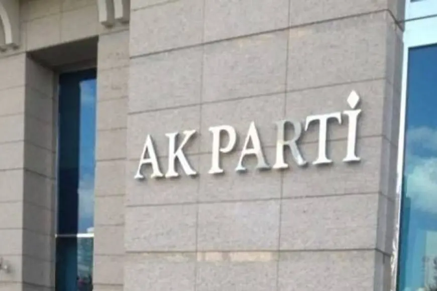 AK Parti'de peş peşe istifalar; 2 günde 5 il başkanı görevi bıraktı