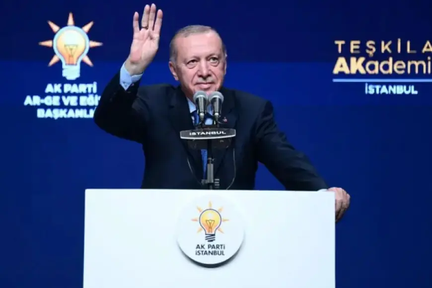 AK Parti'de üç günde sekiz il başkanı neden istifa etti?