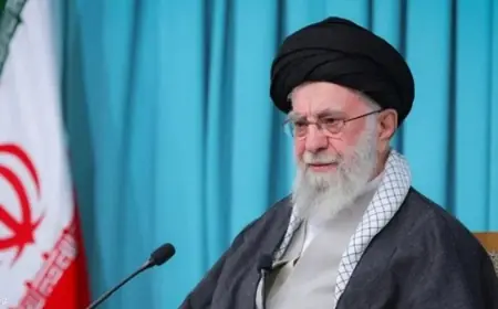 Hamaney:  ABD ile Müzakereler faydasız ve zararlı