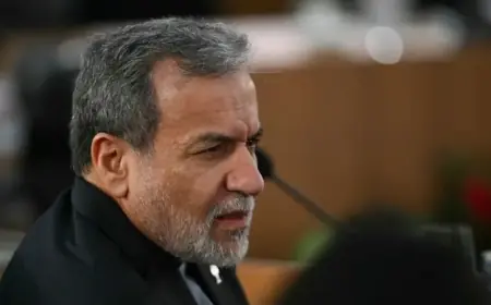 Arakçi: Yaptırımlar kalkmazsa UAEA anlaşması da biter