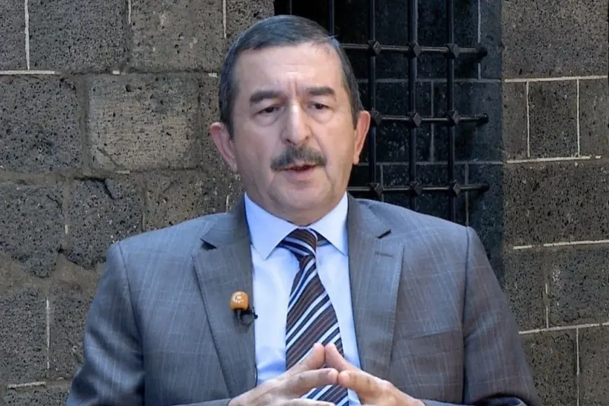 Prof. Dr. Fazıl Hüsnü Erdem: 'Yeni Anayasada Kürtlere Özerklik Tanınabilir'