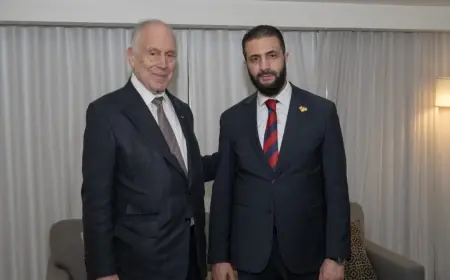 Suriye Devlet Başkanı Ahmed Şara, Dünya Yahudi Kongresi Başkanı ile görüştü