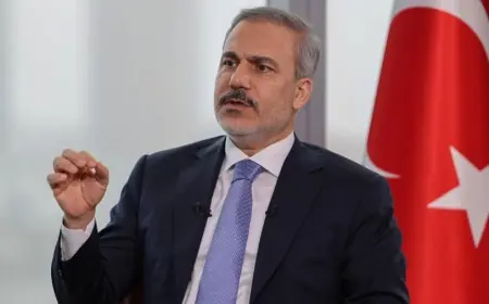 Fidan: YPG'nin Şam'la anlaşması gerekiyor