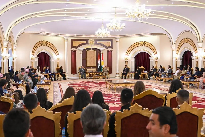 Serok Barzanî bo ciwanên Kurd ên diyasporayê: Girîngiyê bidin xwendin û xweavakirinê