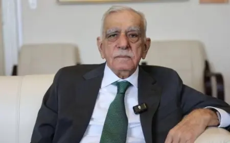 Ahmet Türk: HTŞ Türkiye'ye komşu olacağına Kürtler olsun