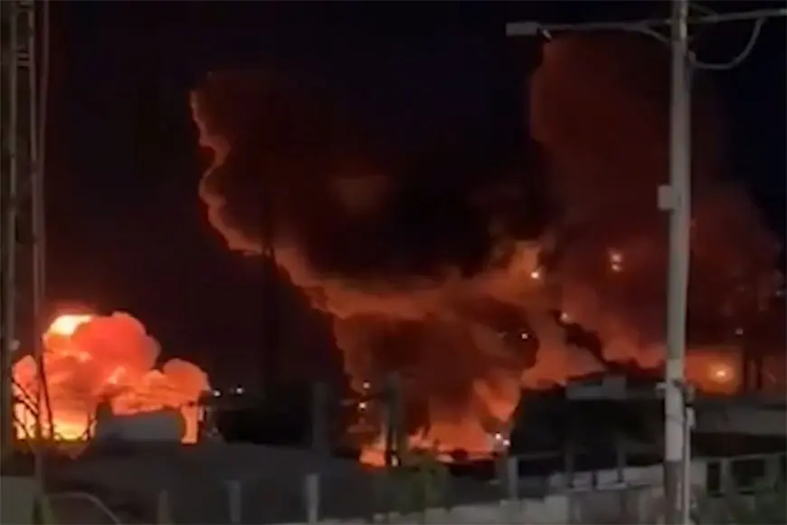 Îsraîlê başûrê Libnanê bi tundî bombebaran kir