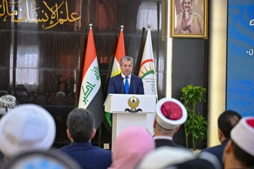 Mesrur Barzani: Din alimleri, zalimlere karşı Peşmergeyle omuz omuza durdu