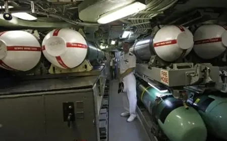 Trump’tan Rusya’ya uyarı: Savaşı bitirmezseniz Ukrayna’ya Tomahawk füzeleri göndeririz