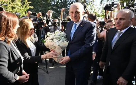 Diyarbakır Büyükşehir Belediyesinden Kurtulmuş'a Kürtçe karşılama