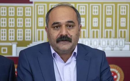 DEM Parti Milletvekili Berdan Öztürk’e  hapis cezası