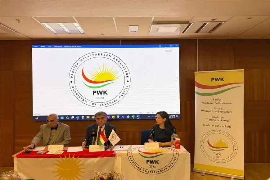 PWK Genel Başkanı Mustafa Özçelik Stockholm'de Bir Seminer Düzenledi