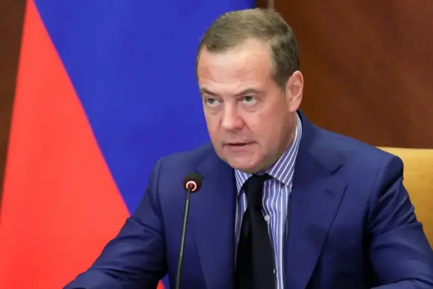 Medvedev: Trump’ın Rusya’ya yönelik kararları 'savaş eylemi'