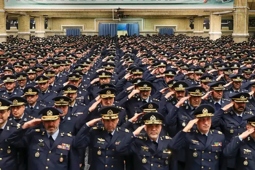 İran’dan sert mesaj: Her türlü tehditle kara, hava ve denizde mücadeleye hazırız