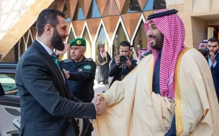 Şara Riyad’da: Veliaht Prens’le Görüşecek