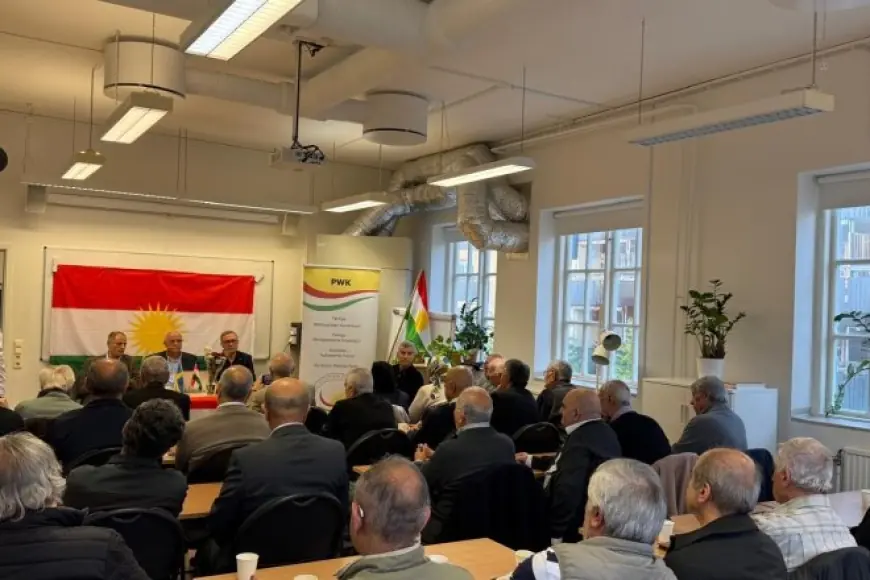PWKyê Li Bajarê Uppsala Yê Swêdê Semînerek Li Dar Xist