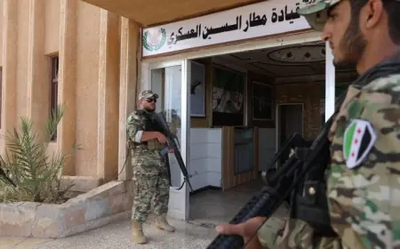 ABD destekli Suriye Özgür Ordusu, geçici hükümetin İçişleri Bakanlığı’na bağlandı