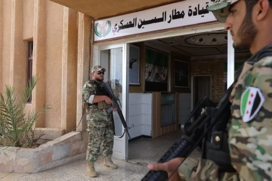 ABD destekli Suriye Özgür Ordusu, geçici hükümetin İçişleri Bakanlığı’na bağlandı