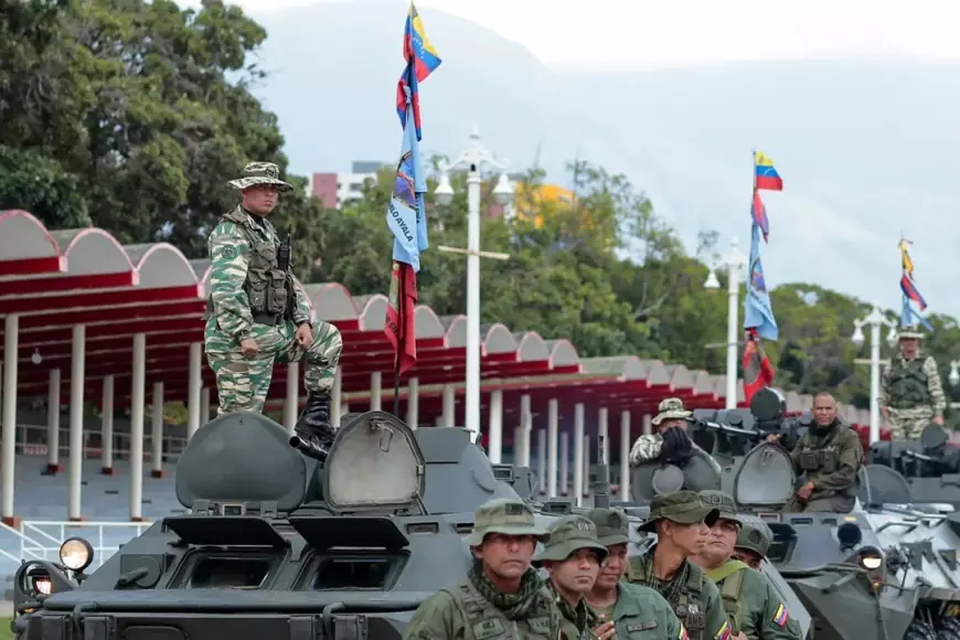 Le Monde: ABD Baskısı Altında Zayıflayan Venezuela Ordusu