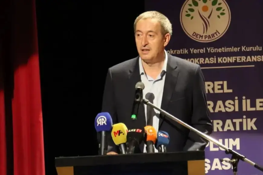 Tuncer Bakırhan: 'Kayyumla Demokrasi Yan Yana Durmaz'