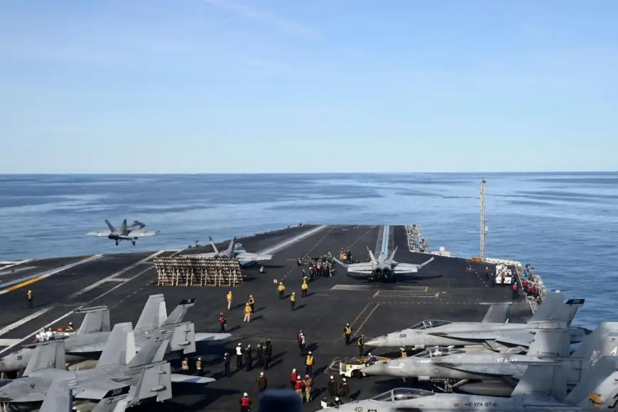 ABD'nin Venezuela'nın etrafına yaptığı askeri yığınağın boyutları ortaya çıktı