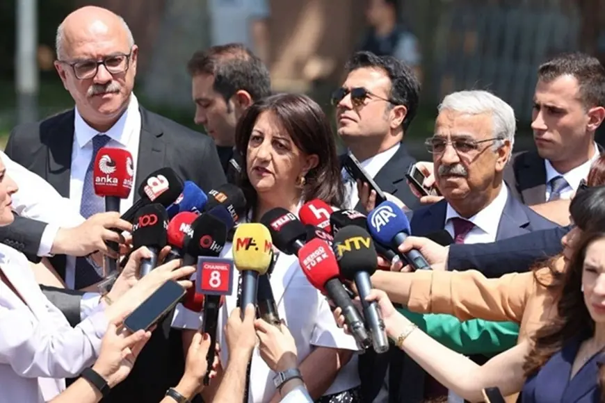 DEM Parti Heyeti, İmralı'dan döndü