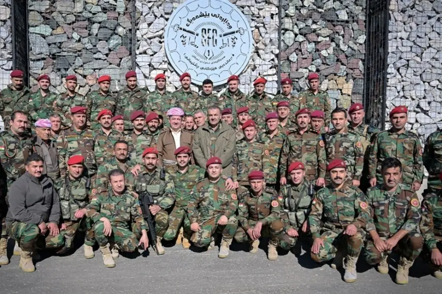 Mesrur Barzani,  Peşmerge güçlerini ziyaret etti