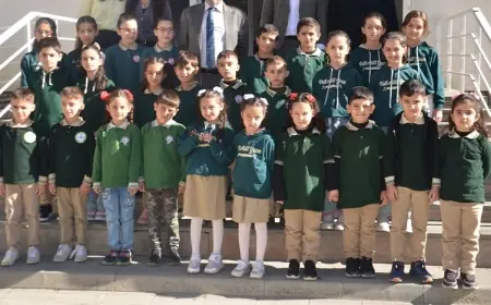 İ'kizler okulu': 21 ikiz aynı okulda eğitim görüyor