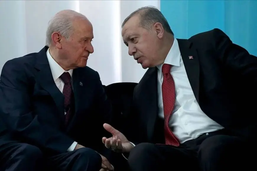 Bahçeli'nin danışmanından Yeni Şafak'a sert tepki: 'Radara düştüler, deşifre oldular'