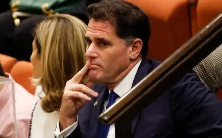 İsrail Stratejik İşler Bakanı Ron Dermer görevinden istifa etti