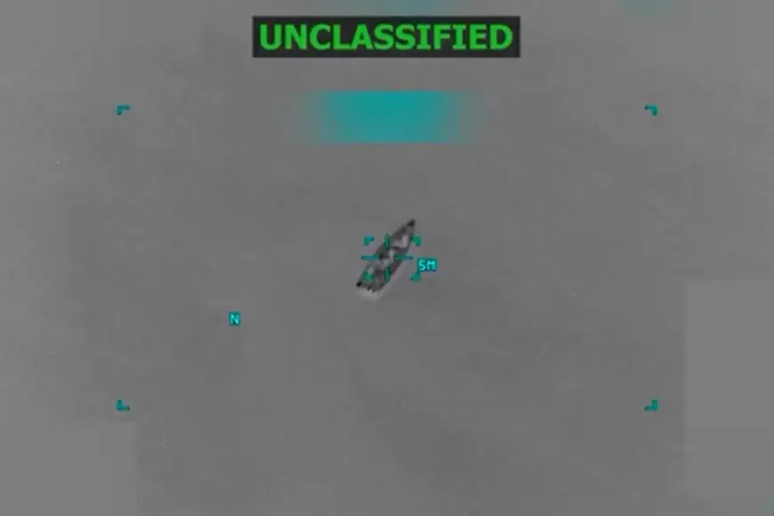 İngiltere, 'Karayip saldırıları' nedeniyle ABD ile istihbarat iş birliğini askıya aldı