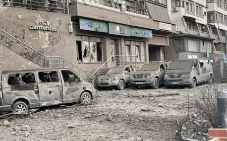 Azerbaycan'dan Moskova'ya nota! Rus füzesi, Kiev'deki büyükelçilik binasına düştü