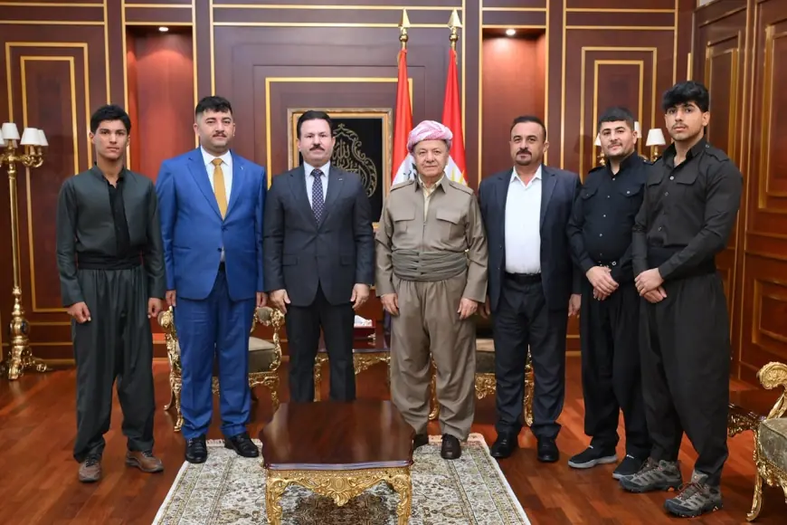 Mesud Barzani: Kimse Kürdistan bayrağının göndere çekilmesini engelleyemez