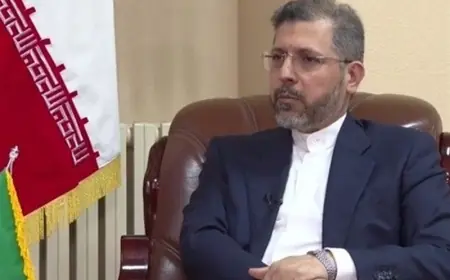 İran Dışişleri: Putin ile Hazar Zirvesi Gündemde