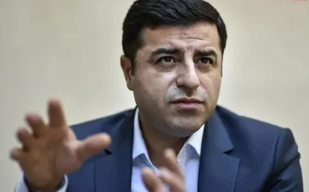Demirtaş'a 'Cumhurbaşkanına hakaret' suçundan 7 yıla kadar hapis istemi