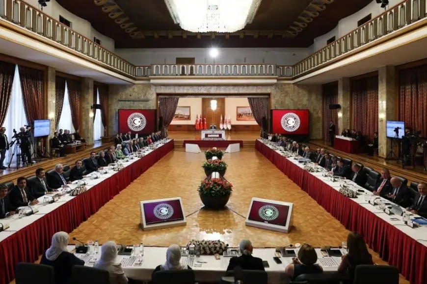 İmralı ziyareti sonrası ilk Komisyon toplantısının tarihi belli oldu