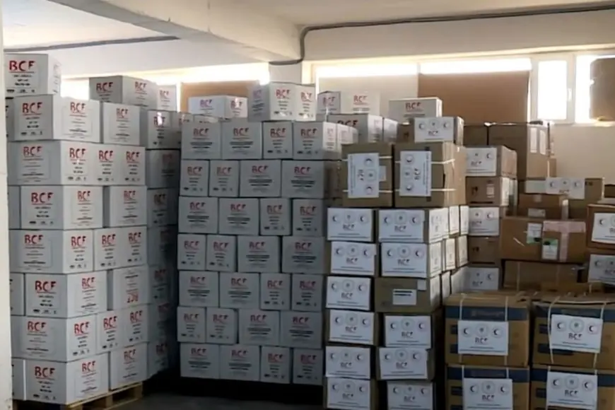 Barzani Yardım Vakfı, Afrin’de 200 aileye yardım paketi dağıttı