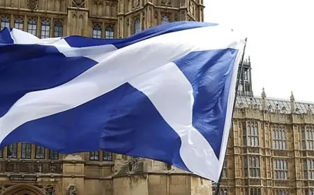 İskoçya'da iki dil resmi statü kazandı