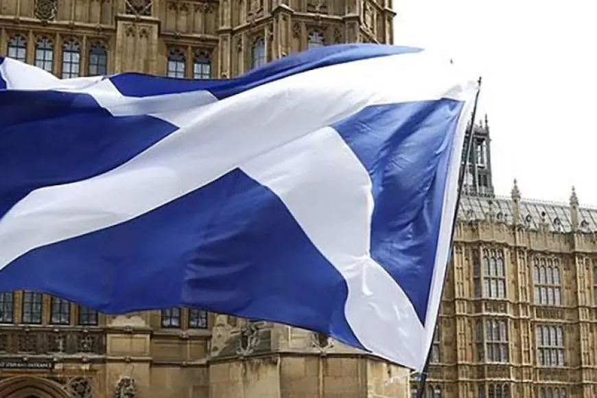 İskoçya'da iki dil resmi statü kazandı