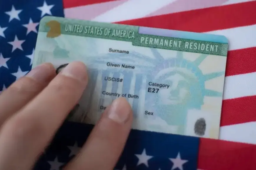 ABD, 19 ülkeden iltica başvurularınu askıya aldı