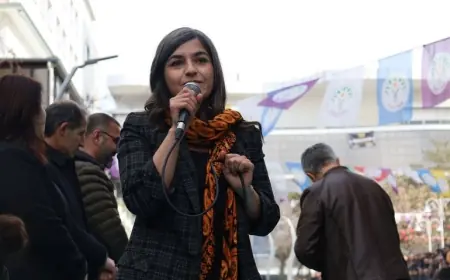 Van Büyükşehir eş başkanı hakkında beraat kararı