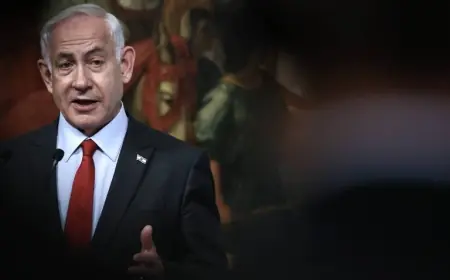 Netanyahu: İsrail, Suriye'nin güneyinden çekilmeyecek