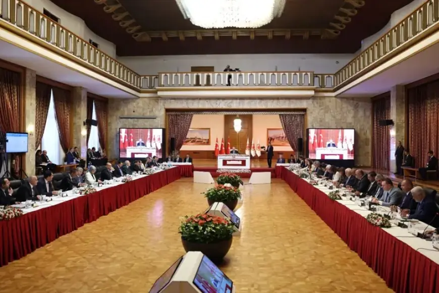 AK Parti'nin süreç raporu Meclis'e sunuldu: Dikkat çeken DSG detayı