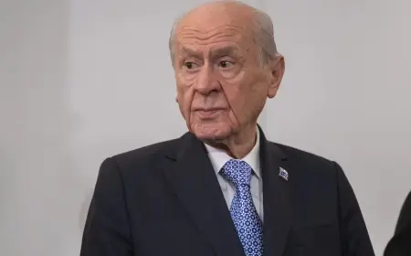 Bahçeli'den Ankara'da düşen uçakla ilgili açıklama: 'Böyle bir dönemde düşündürücü...'