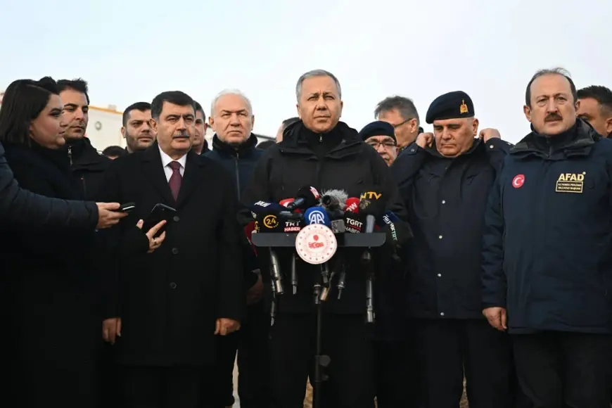 Yerlikaya’dan düşen uçağa ilişkin açıklama