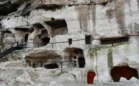 Hasankeyf’te restore edilen 10 mağara turizme açıldı