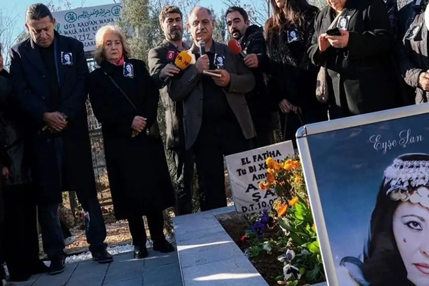 Rahat uyu ''Kürtlerin Dengbej kraliçesi''