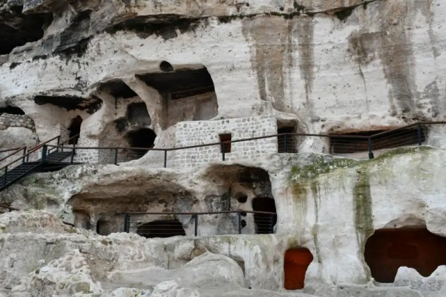 Hasankeyf’te restore edilen 10 mağara turizme açıldı
