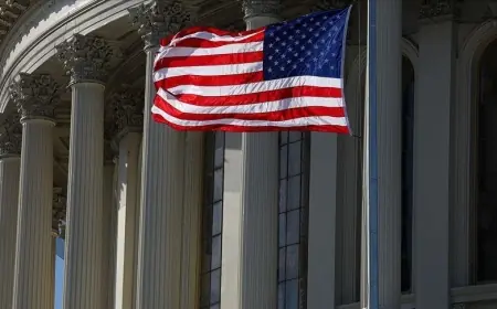 ABD’den İran ve Venezuela’ya Yeni Yaptırımlar